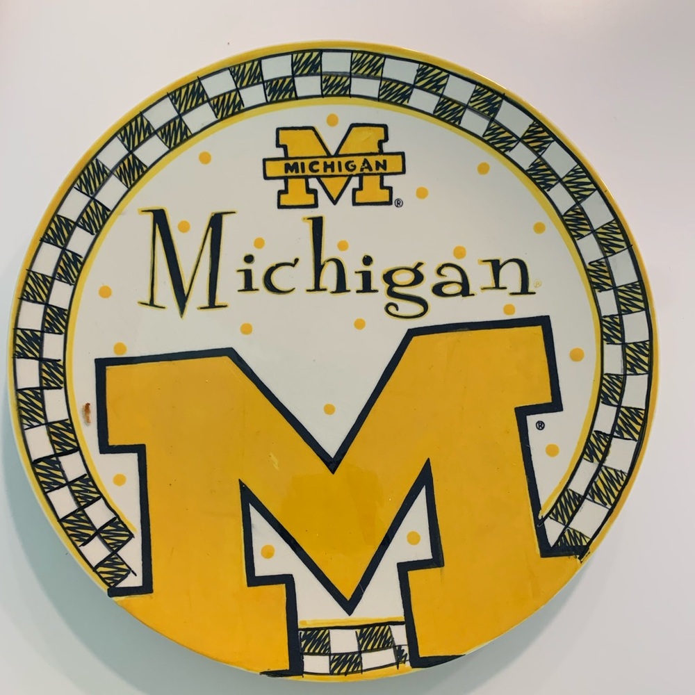 University of Michigan dinner plate